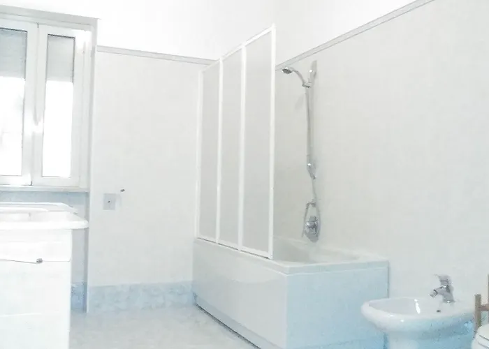 Lo Smeraldo ベッド・アンド・ブレックファスト 3*